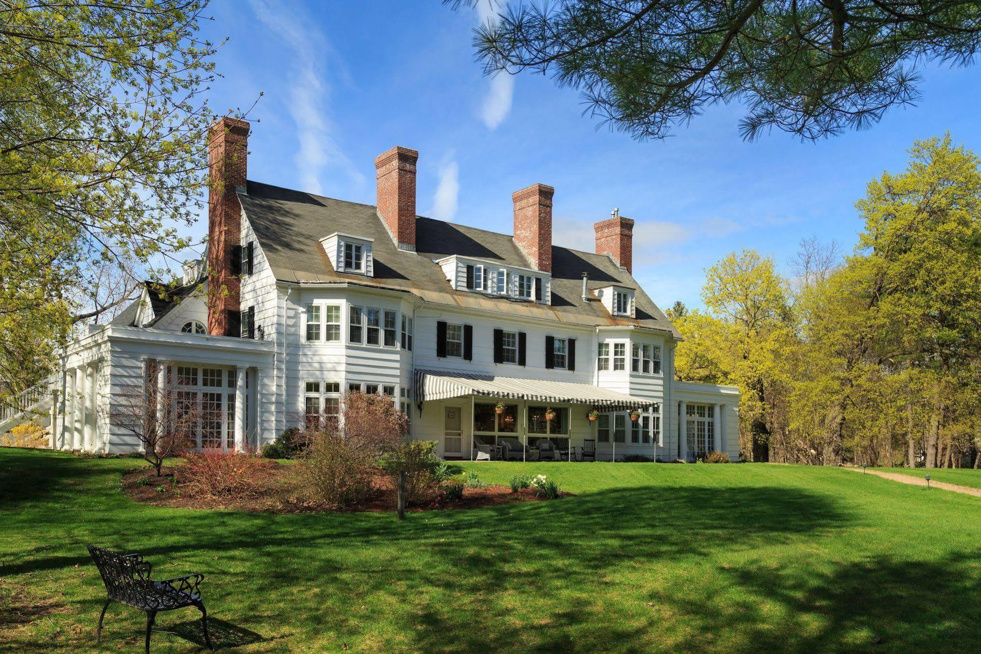 Four Chimneys Inn Беннінґтон Екстер'єр фото